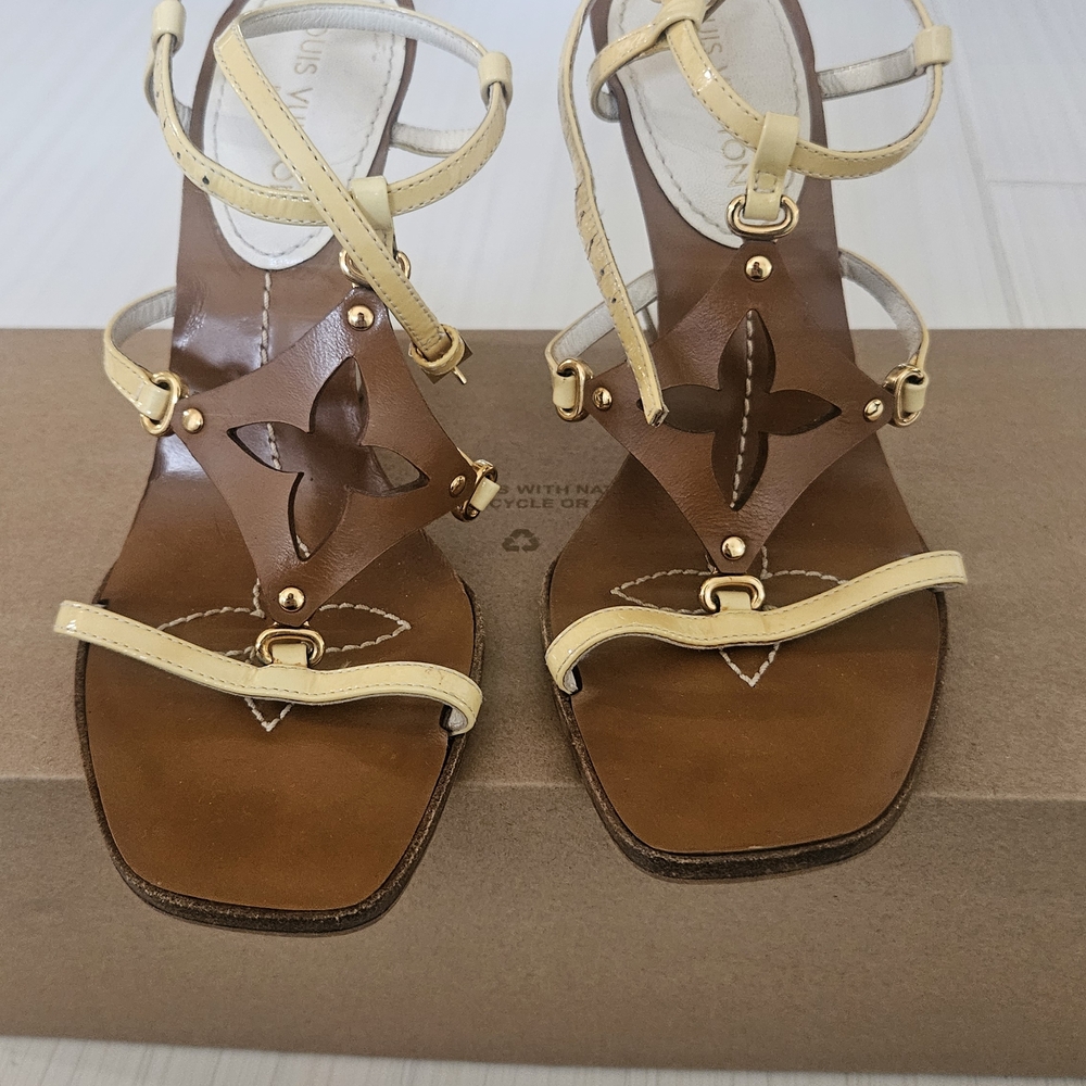 Louis Vuitton Tan and Cream Sandals